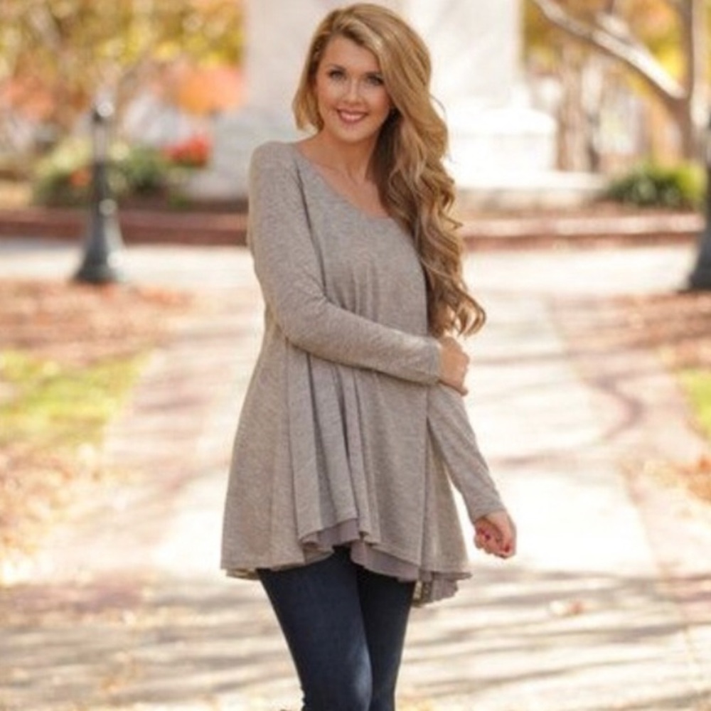 UMGEE Gray Layered Tunic Top